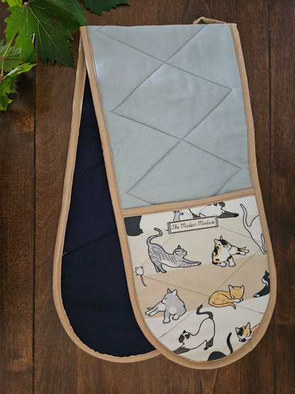 Double Oven Mitt